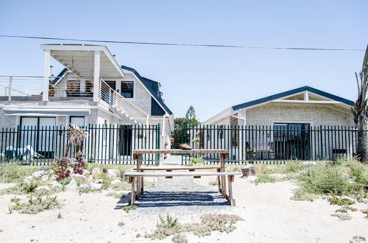 Red Bishop - Birds, Beach & Beauty Apartment Langebaan Exterior photo